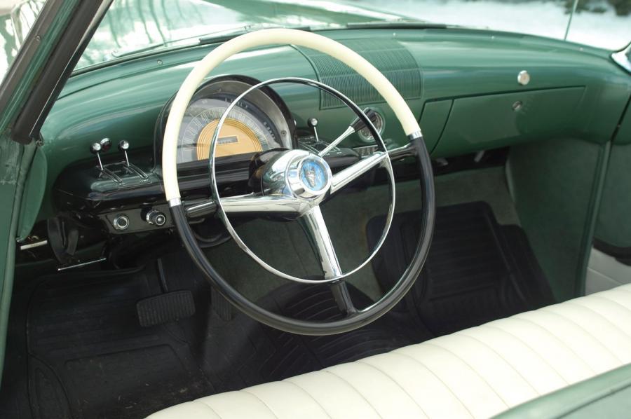  Mercury Monterey Convertible 1953 года  (фото 13 из 15)
